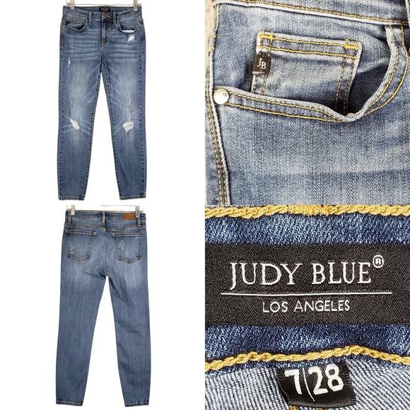 Judy Blue Jeans Womens Size 7/28 Blue Medium Wash Relaxed Fit Straight Mid Rise - Picture 1 of 10